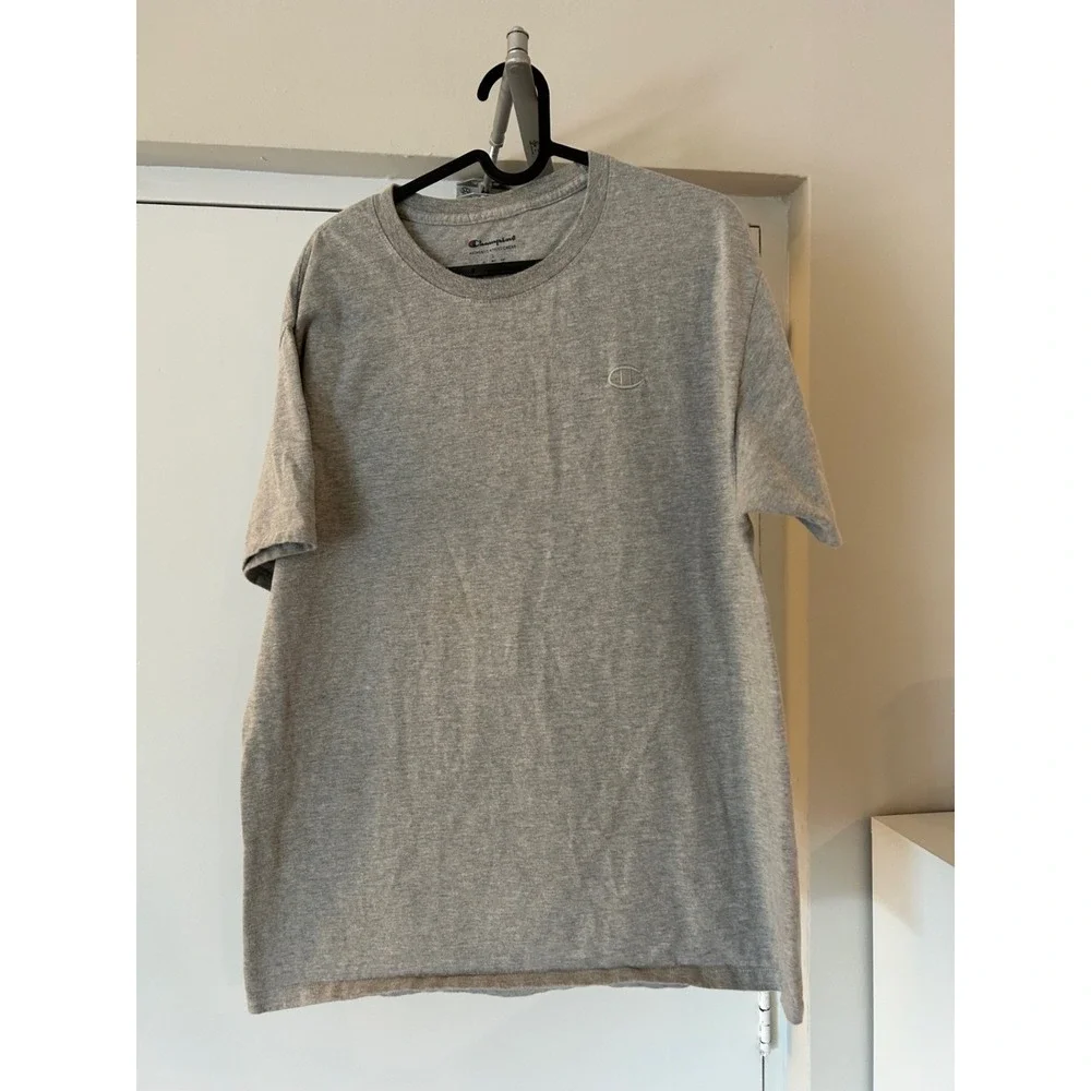 Champion T-Shirt Mens Large Gray Excellent Short Sleeve Crewneck‎ Embroidered - Picture 6 of 8